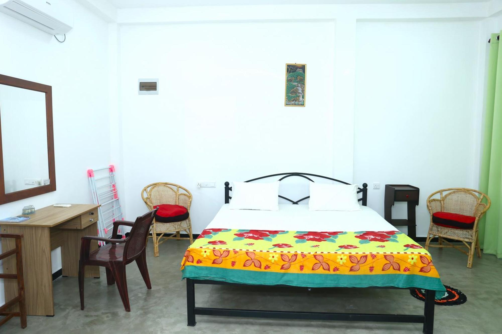 Sandy Palms Guesthouse Hikkaduwa Exterior photo
